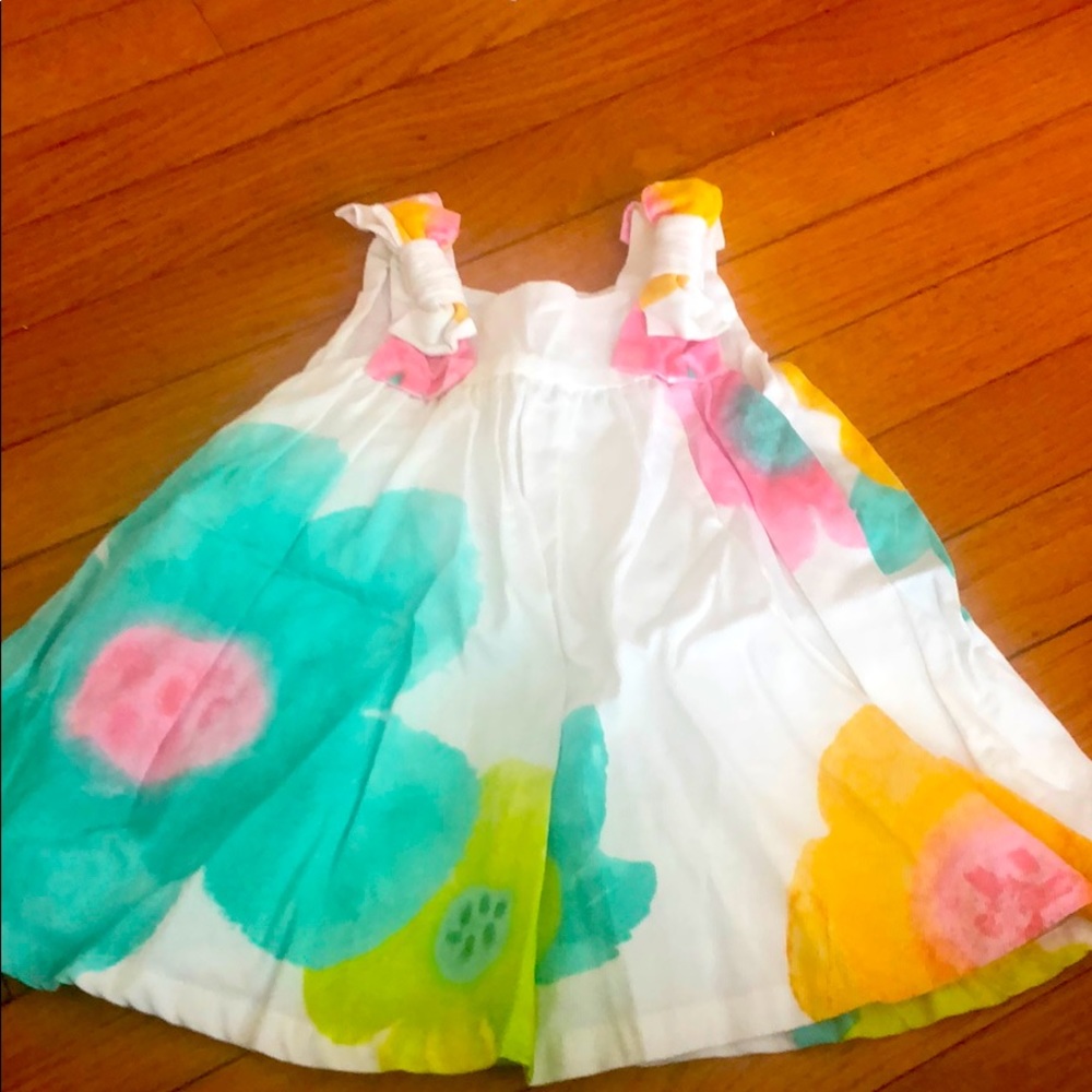 Dress - Picture 1 of 2
